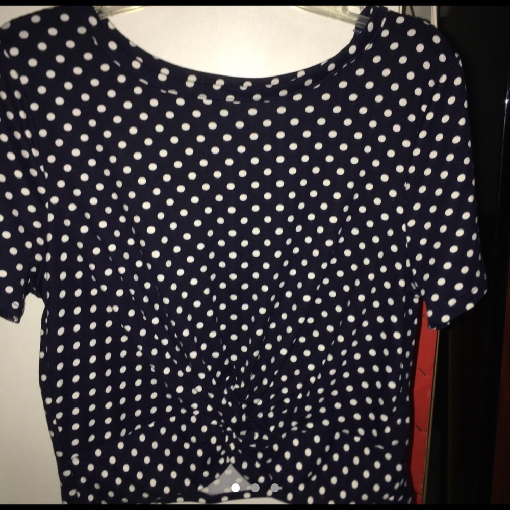 BRAND NEW 
navy polka dot crop top
TAGS ON